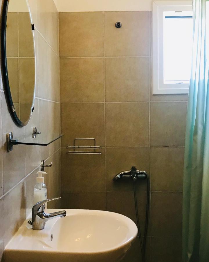 Kappa & Lamda Apartments Róda Eksteriør bilde